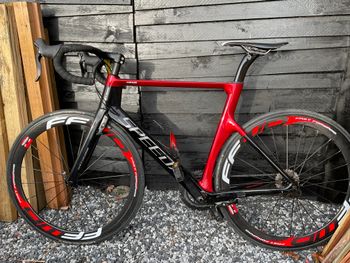 Used SpeedX Leopard Pro 2024 Road & Gravel, Red — image 1 of 13