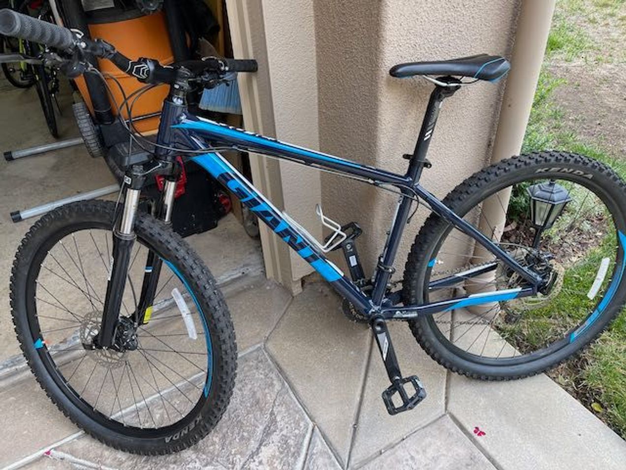 Giant talon best sale 27.5 2 ltd