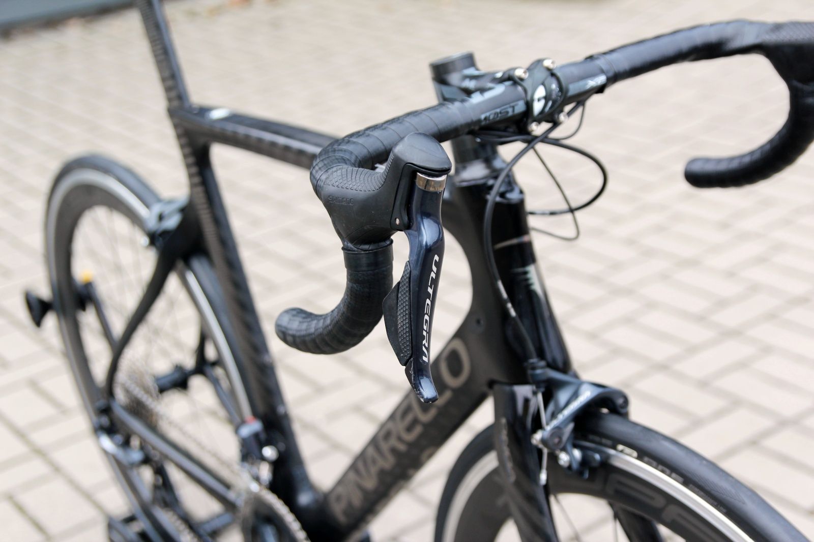 Pinarello GAN S ULTEGRA Di2 used in 56 cm buycycle