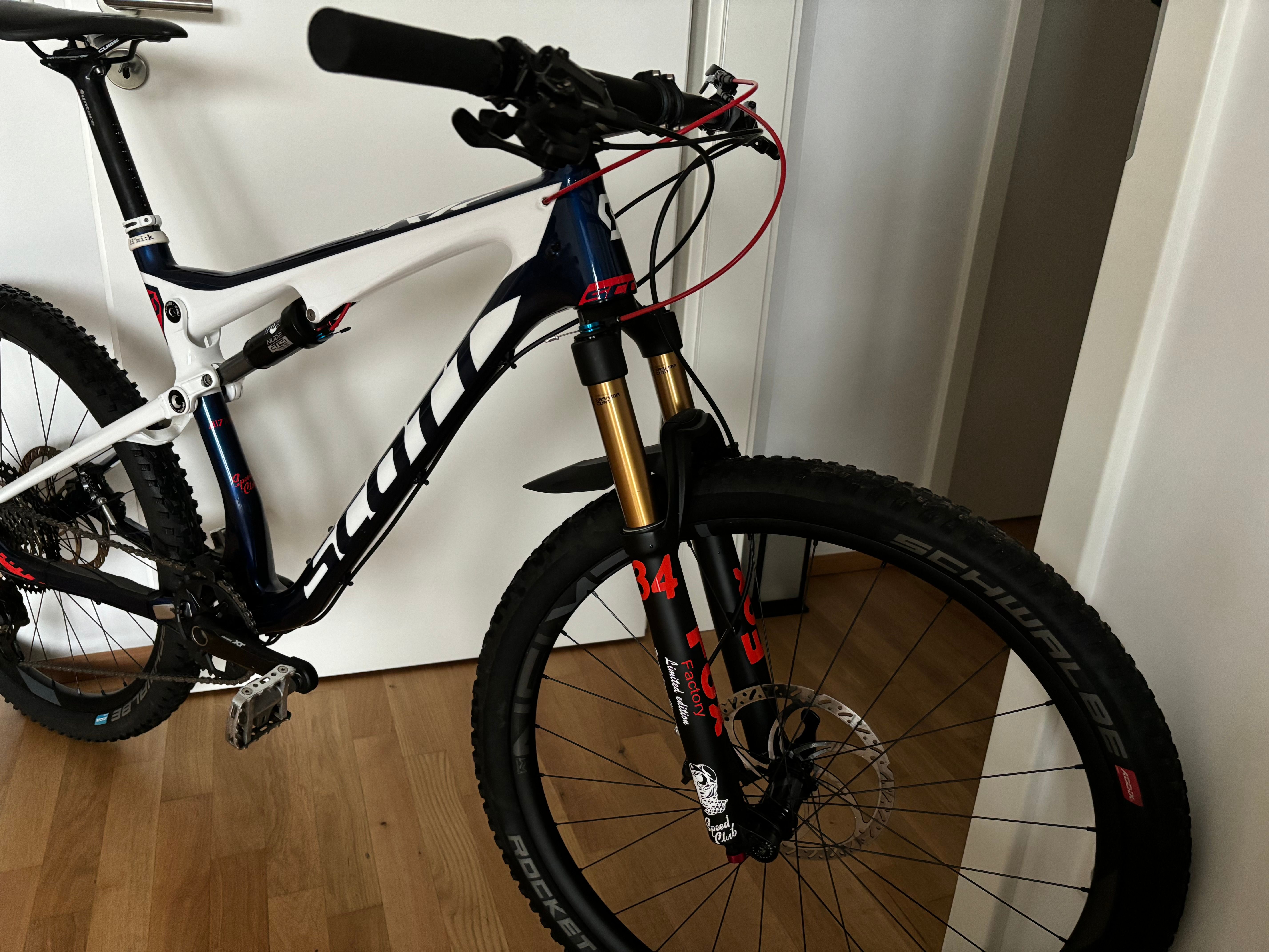 Scott spark discount 730 carbon 2015