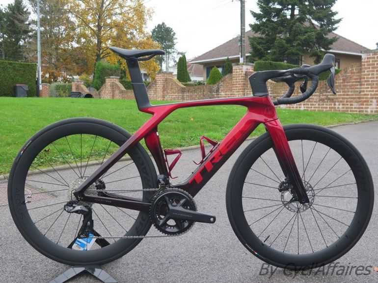 Trek madone discount slr 7 2021