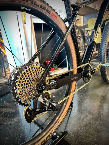 GT Zaskar Carbon Comp 2022 2022 Mountainbike d'occasion — image 3 sur 6