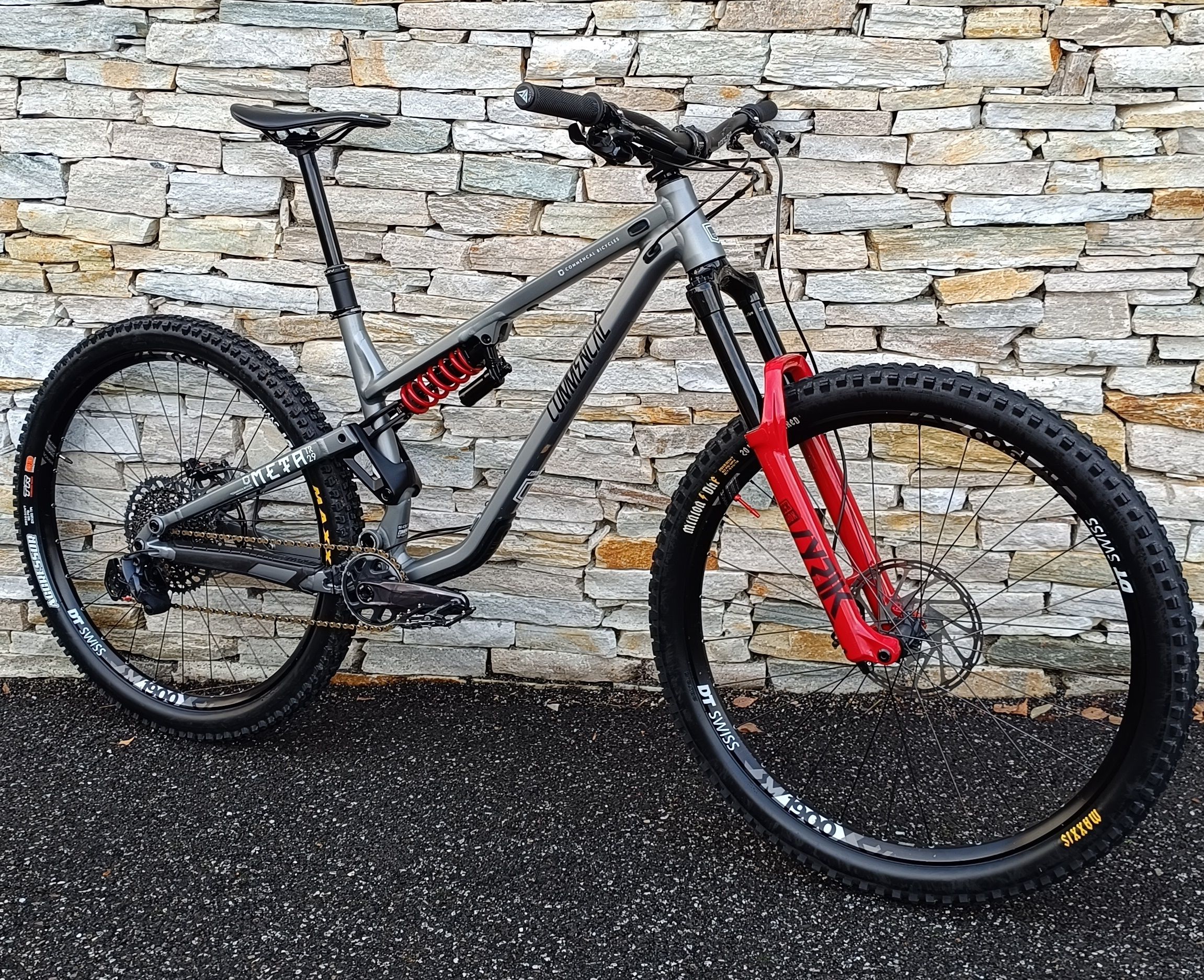 Commencal sale sales