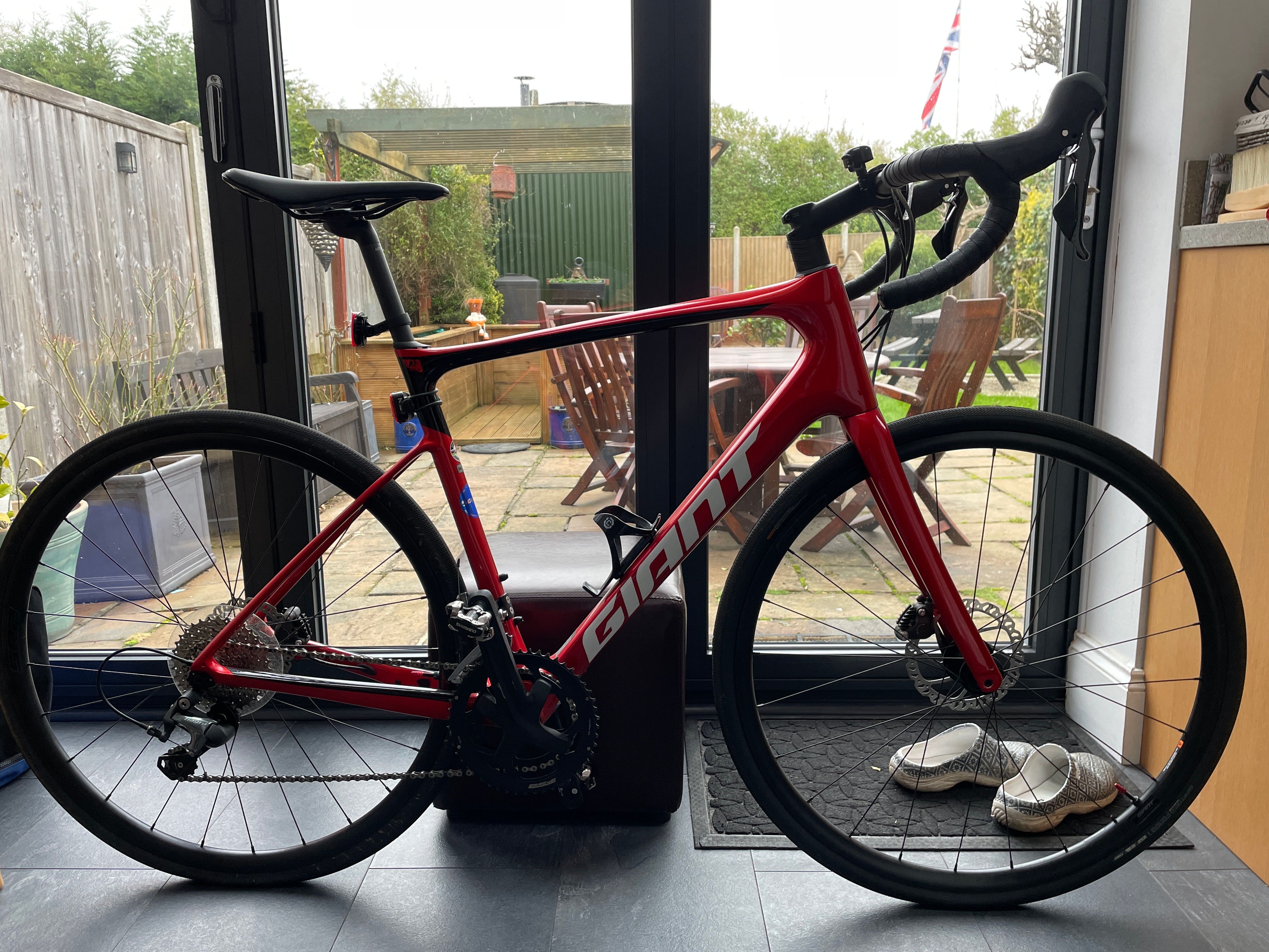 Giant defy deals advanced 3