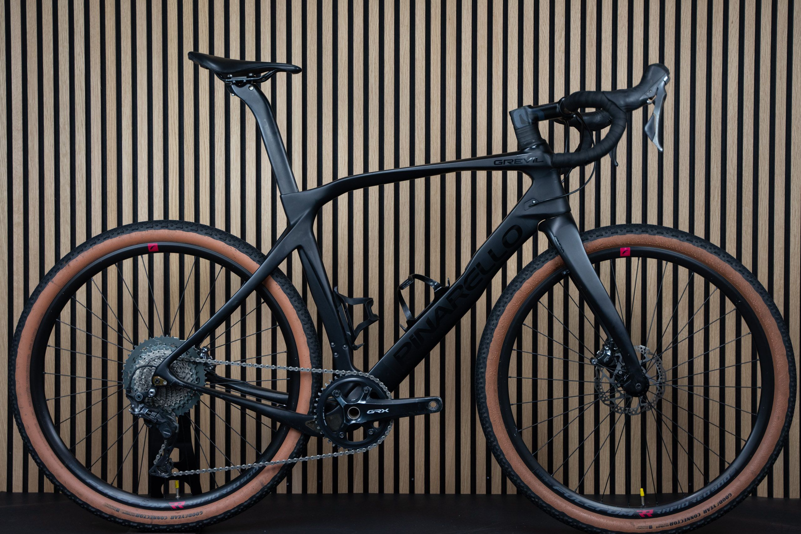 Gravel pinarello online 2021