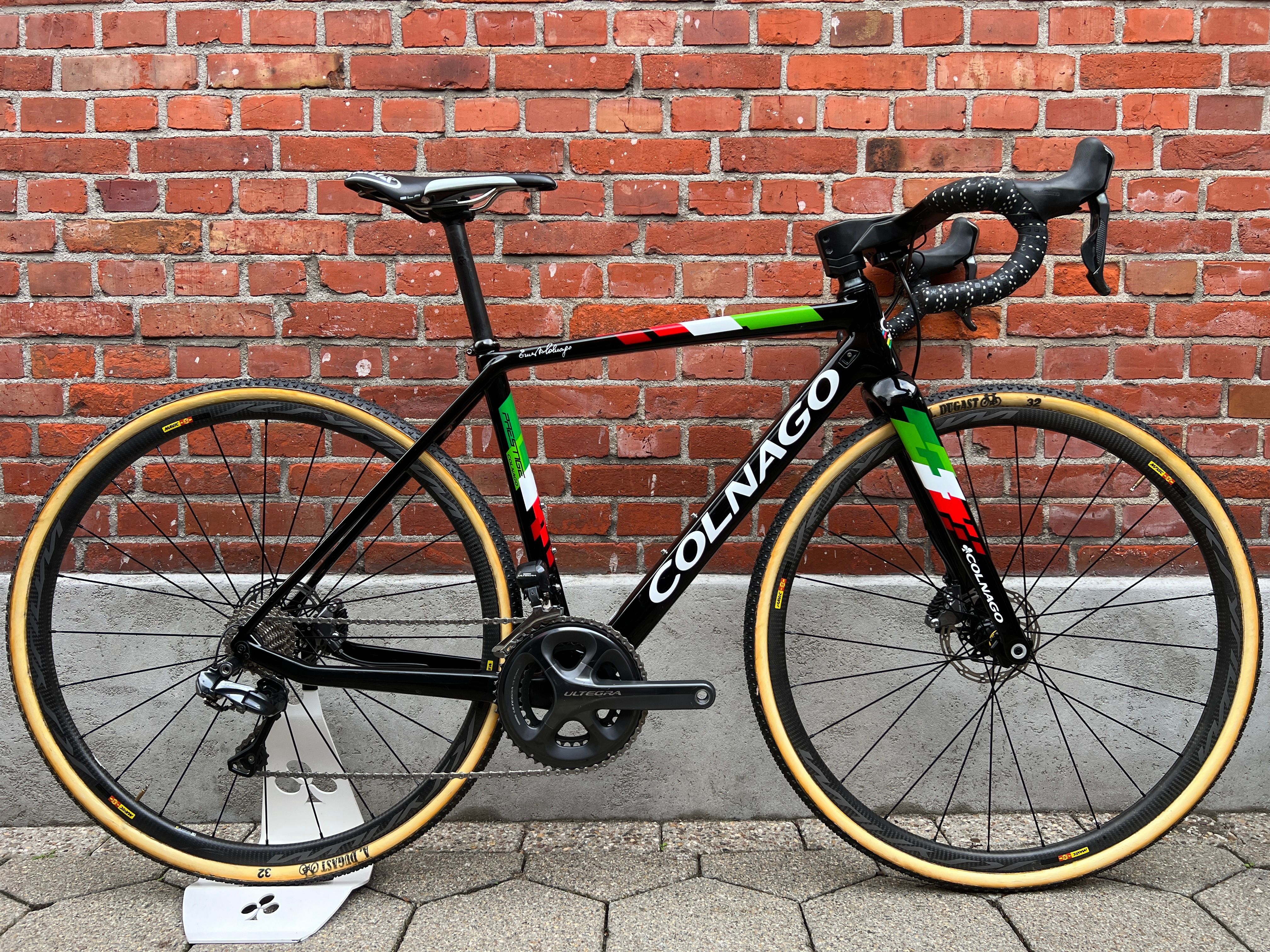 Colnago store prestige disc