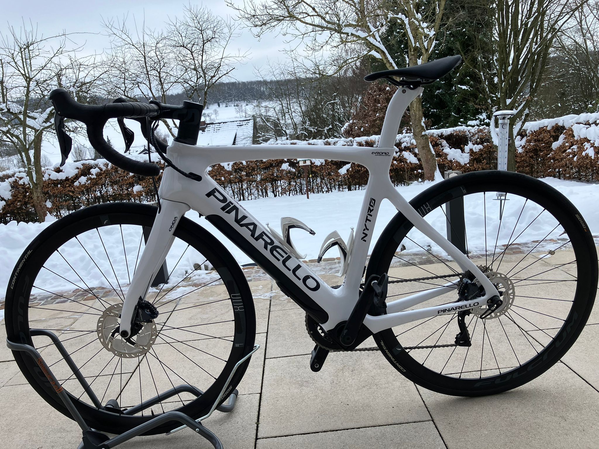 Pinarello best sale nytro di2