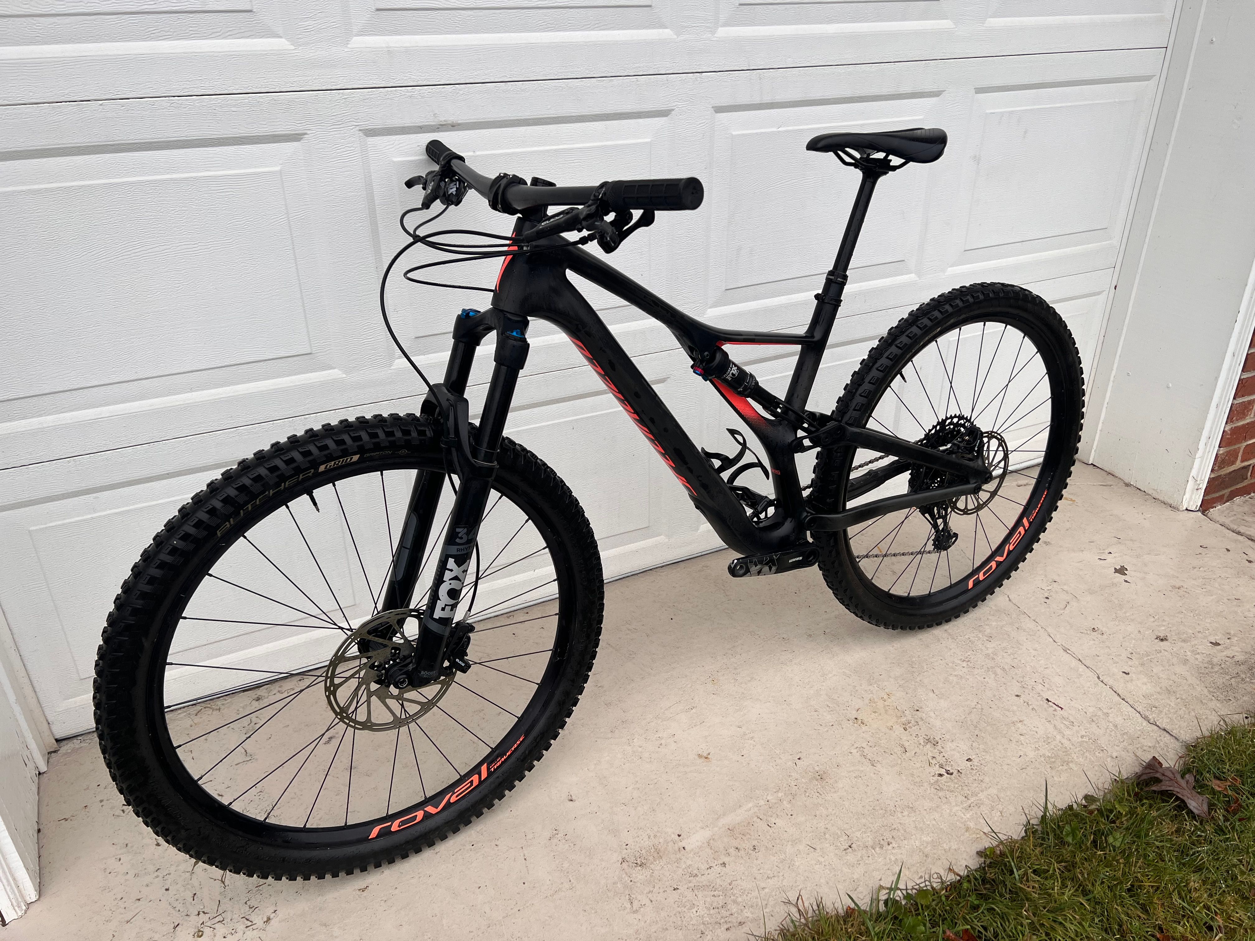 Specialized stumpjumper fsr comp deals carbon 2019