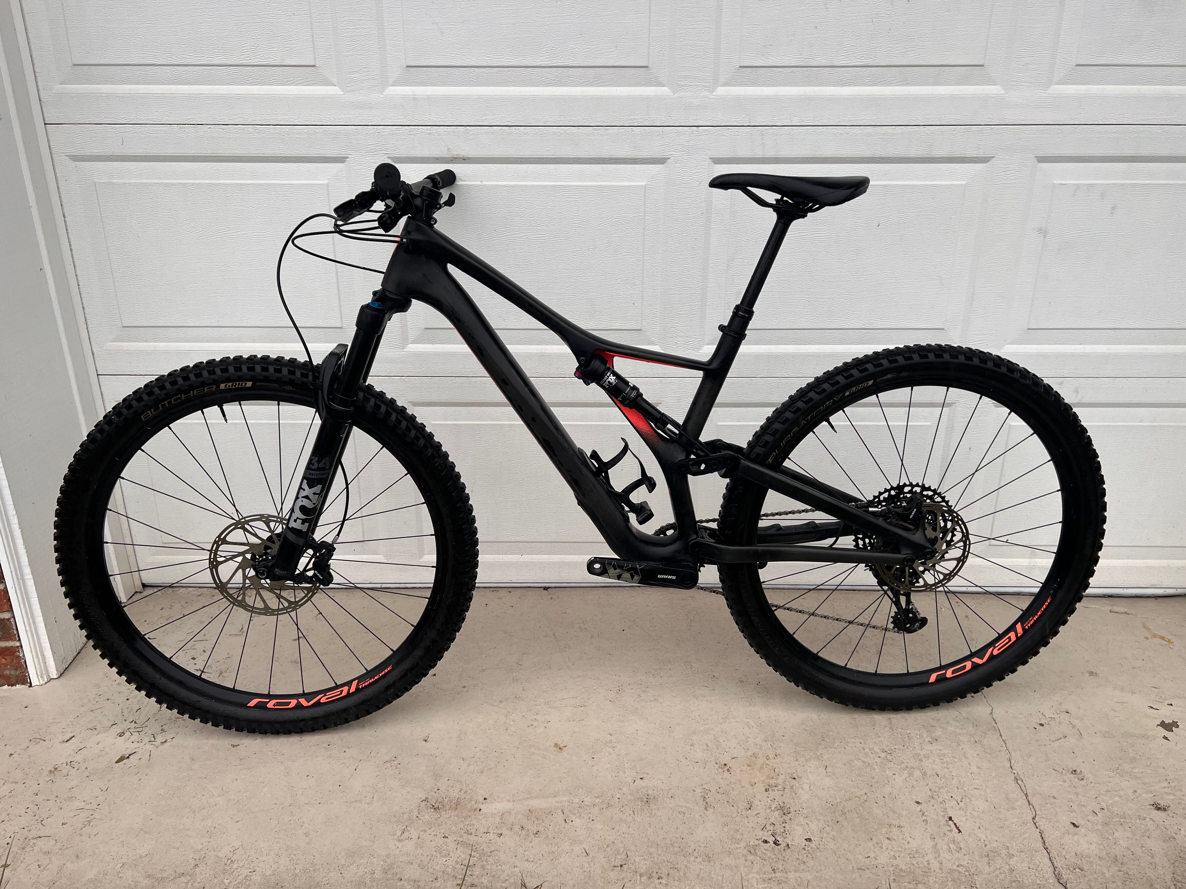 Specialized Women s Stumpjumper ST Comp Carbon 29 12 speed used