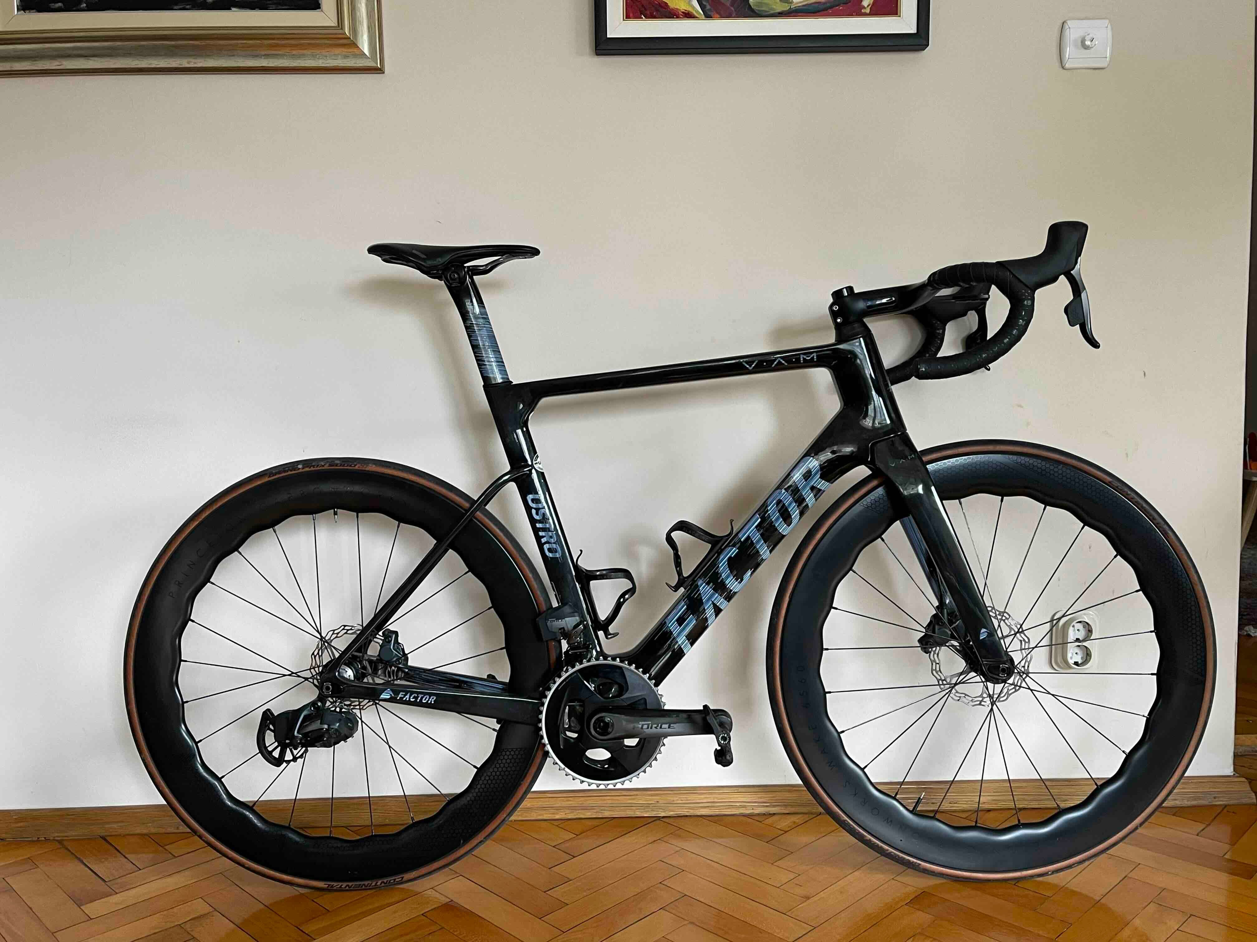 Factor Ostro Vam used in 56 cm | buycycle