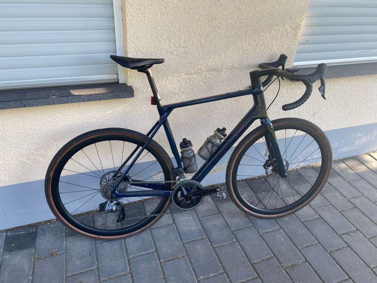 Used Canyon Endurace CF 7 All-Road 2023 2023 Road & Gravel — image 3 of 5