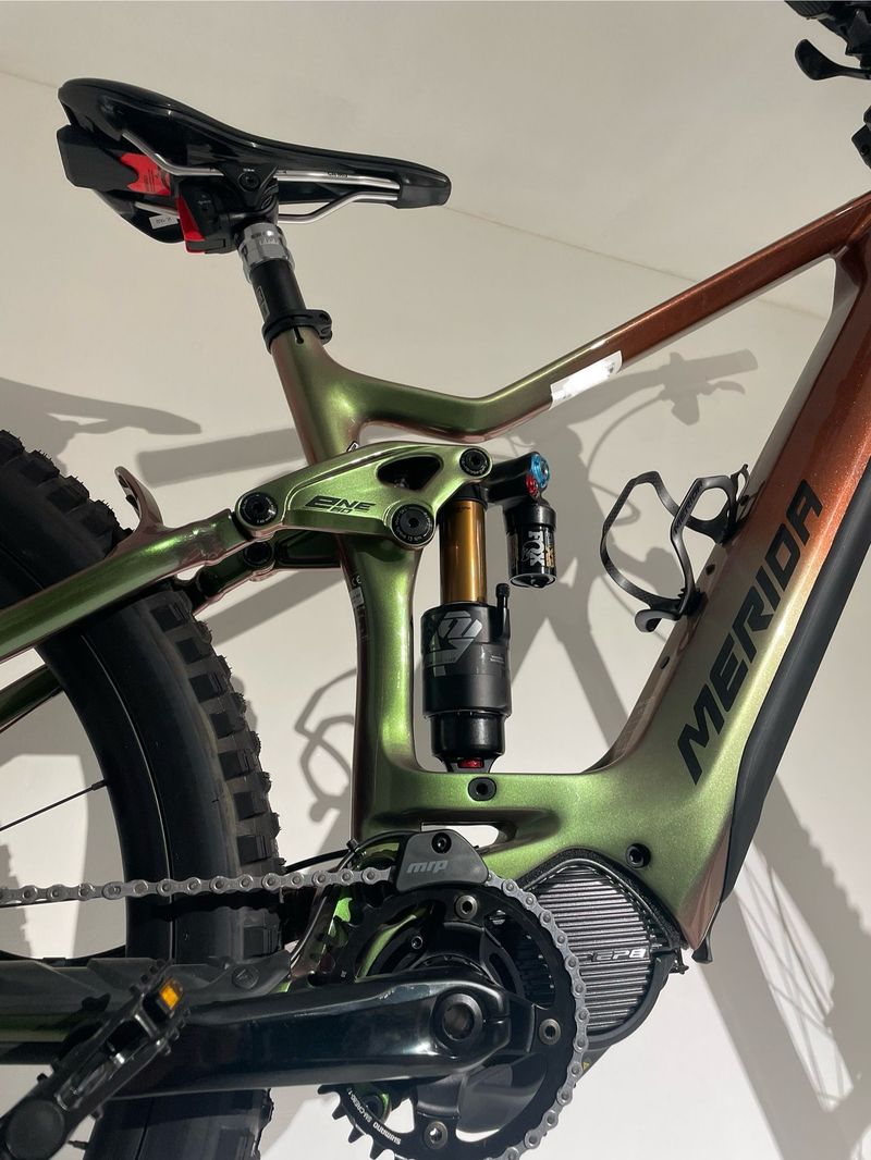 Merida eONE-SIXTY 10K 2022 2022 Mountainbike d'occasion — image 2 sur 4