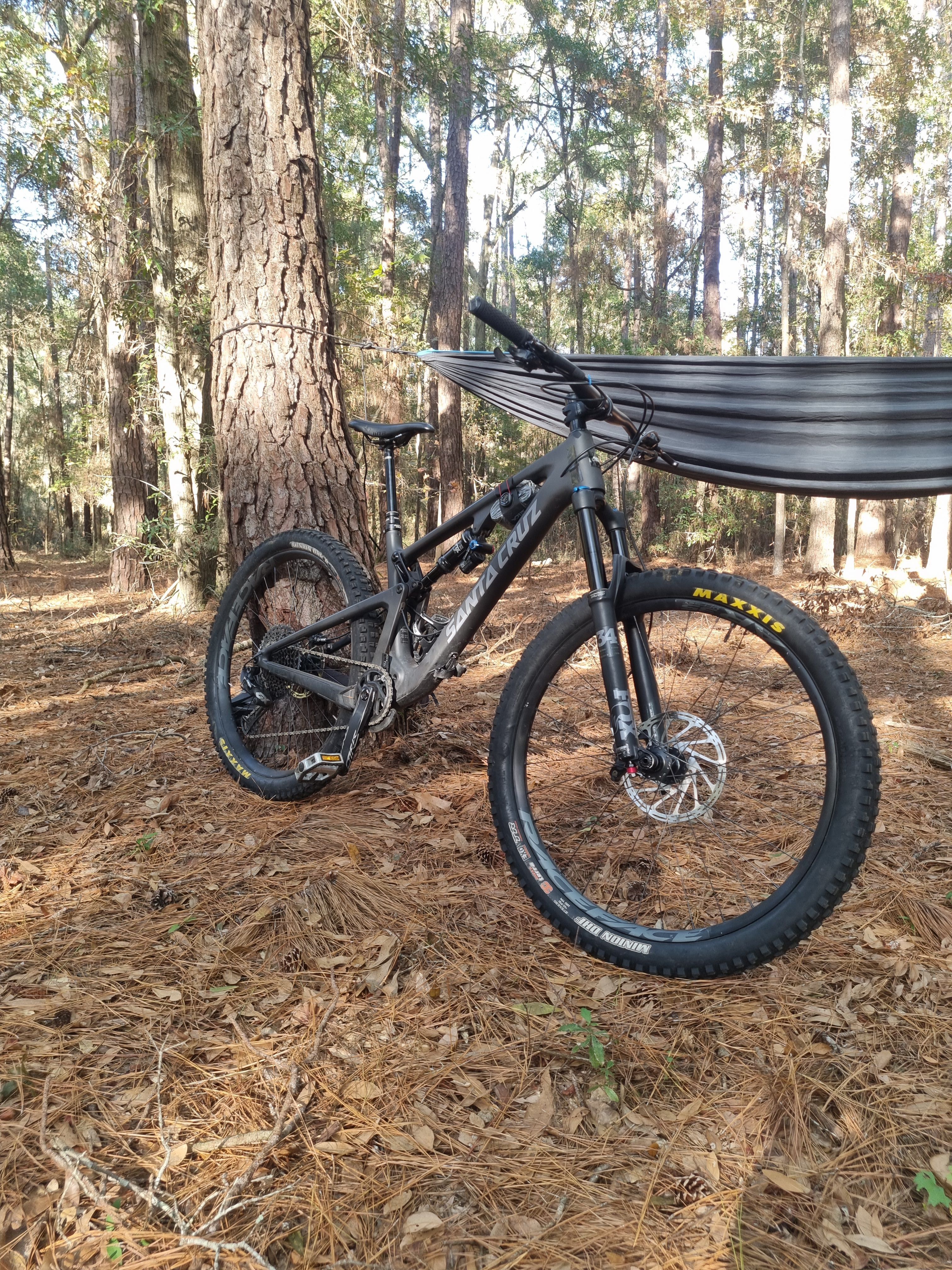 Santa Cruz 5010 S Plus Carbon C 27.5 used in M buycycle