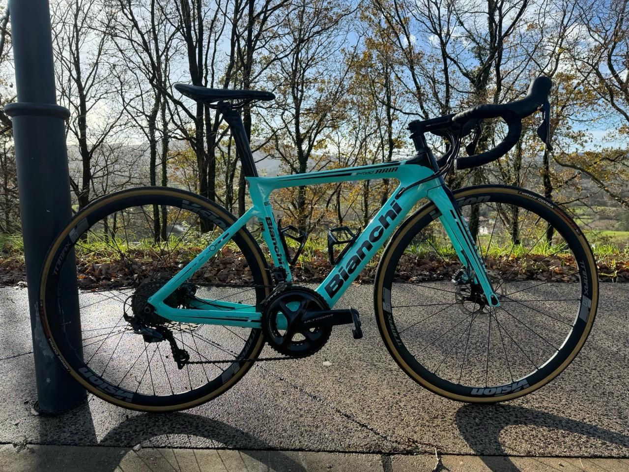 Bianchi Aria e-Road used in 47 cm | buycycle USA