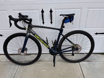 Used Specialized Roubaix Expert 2020 2020 Road & Gravel, Grün — image 1 of 4