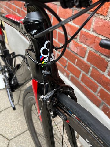 Used Colnago Concept 48s/ZIPP 303/ Shimano Dura Ace 7, 2 Kg! Full Carbon/Good Condition! 2020 Road & Gravel, Black — image 6 of 14