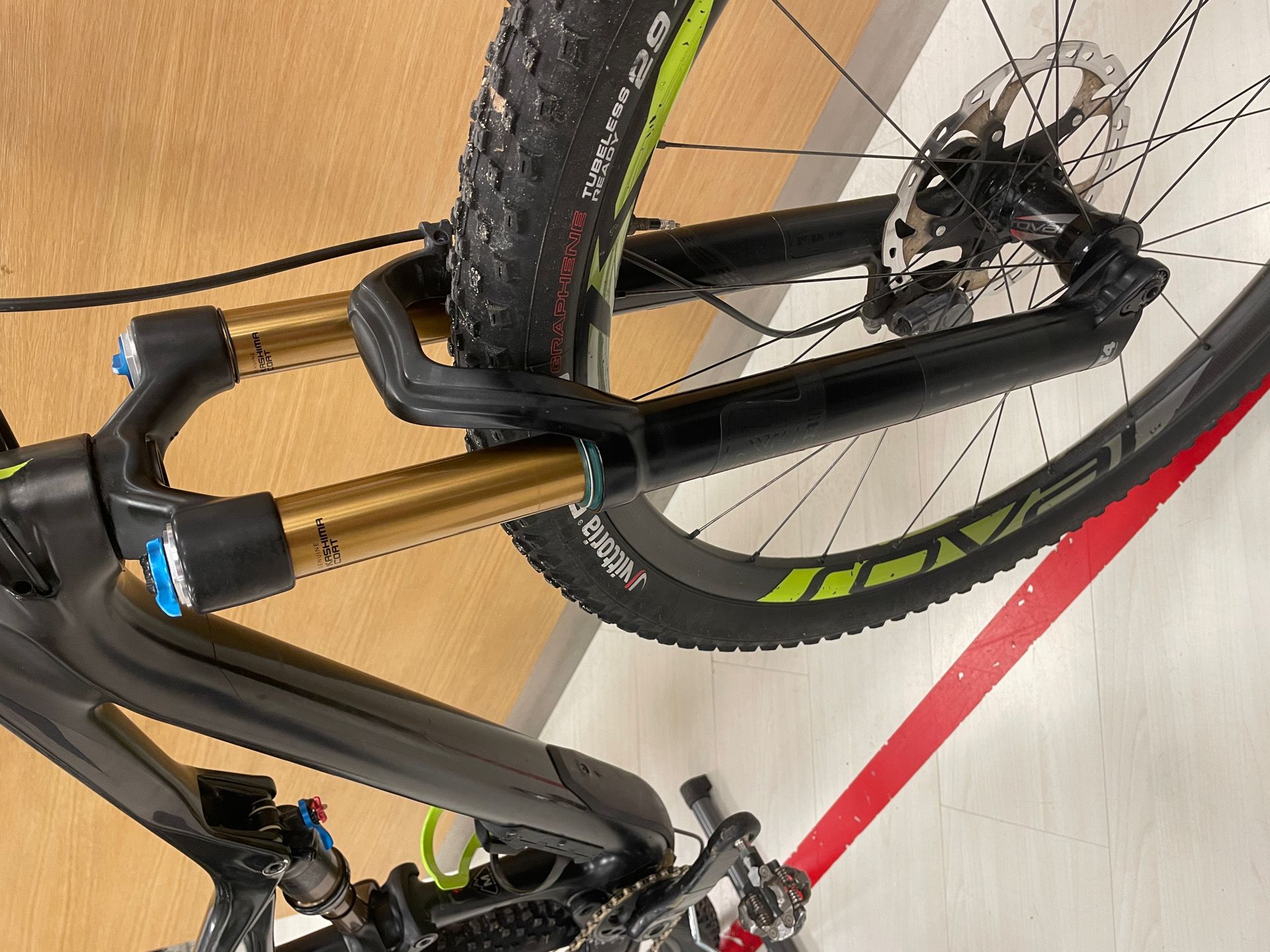 Specialized camber 2018 discount carbon