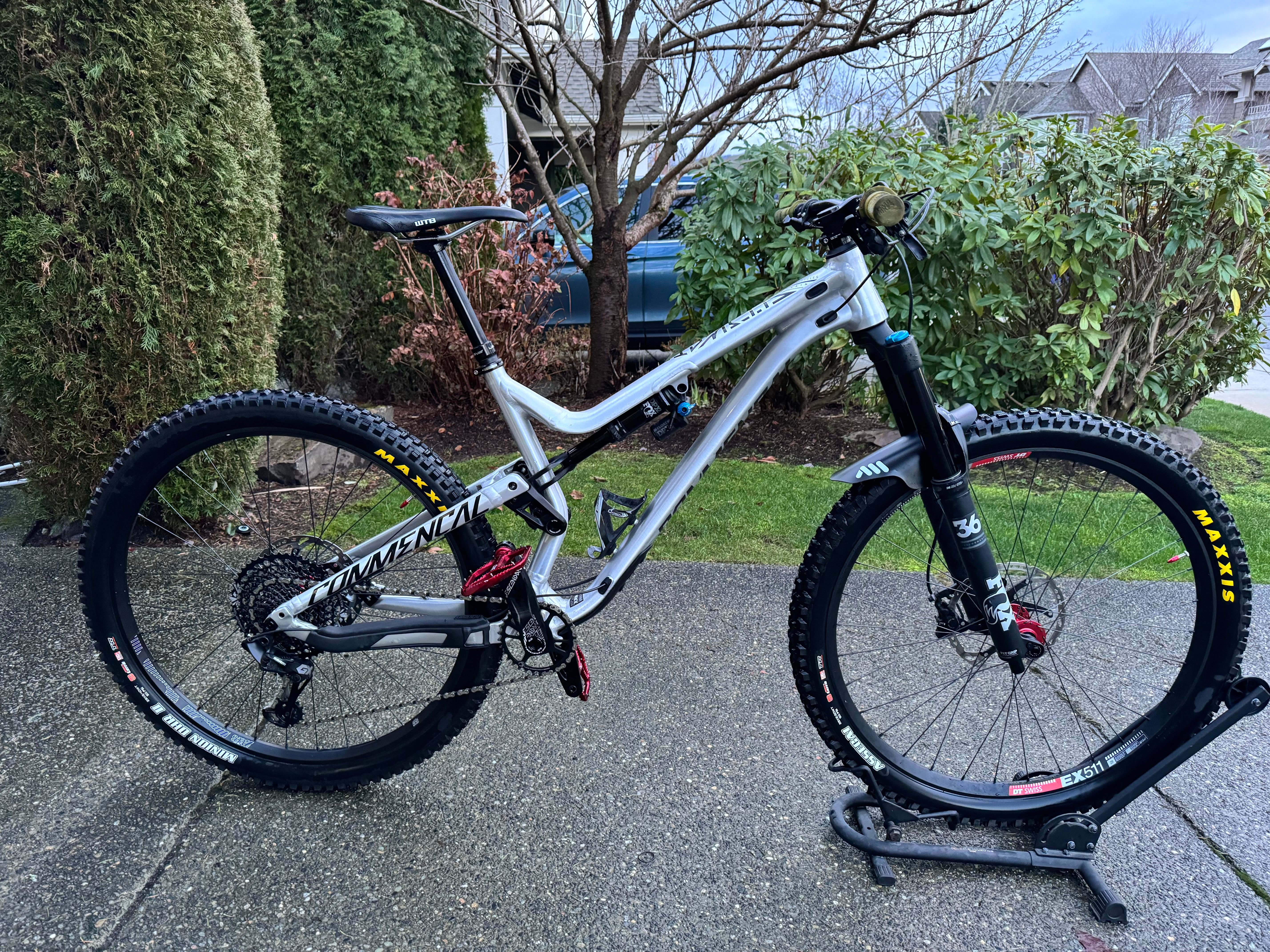 2019 commencal meta am 29 online essential