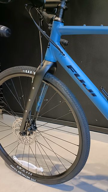 Used Fuji Jari 2.1 2022 2022 Road & Gravel, Blue — image 16 of 32