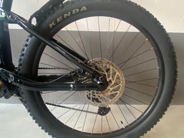 Used Merida eONE-SIXTY 500 2022 Mountainbike, Black — image 6 of 8