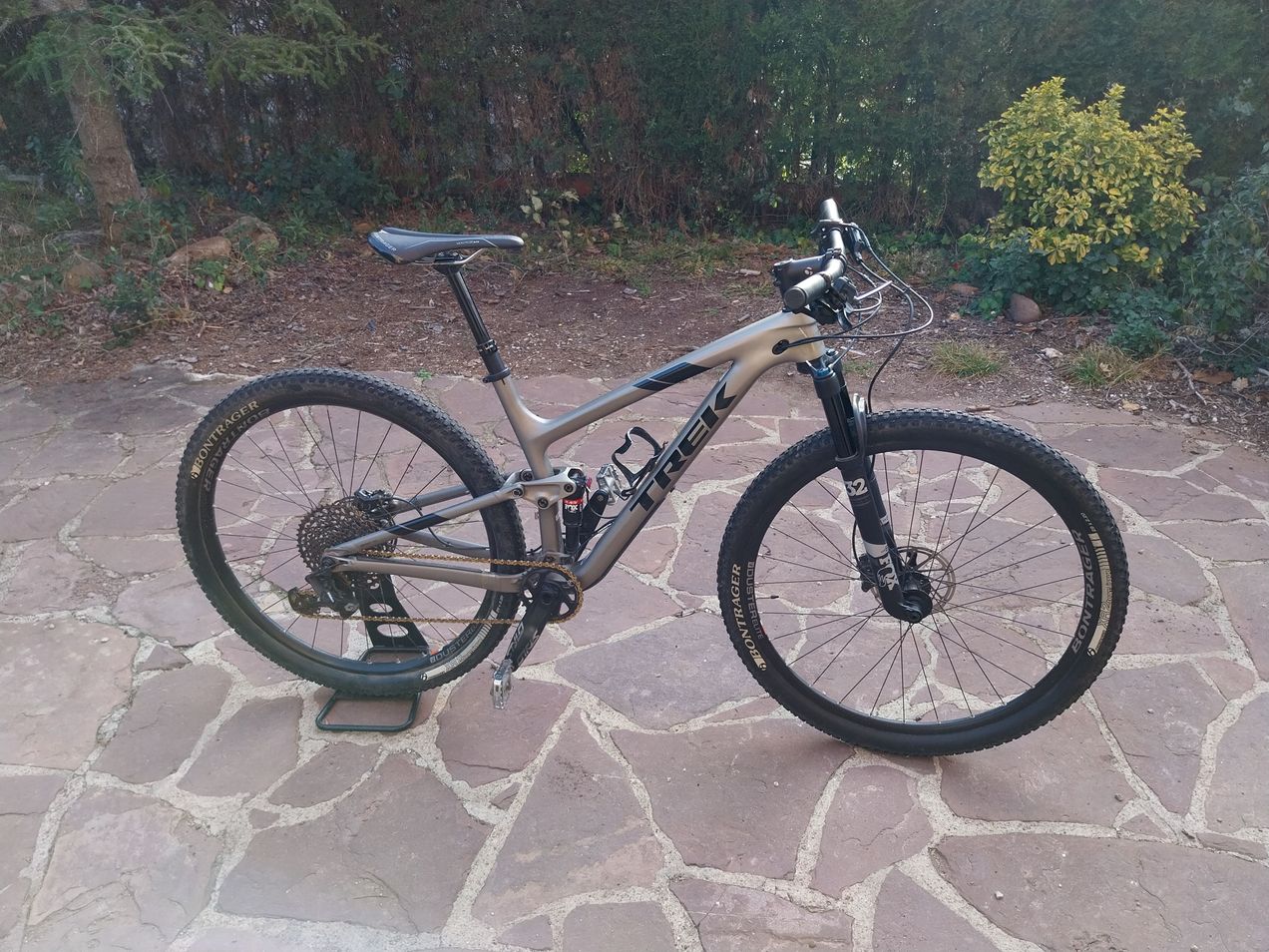 Trek top shop fuel 9.7 2018