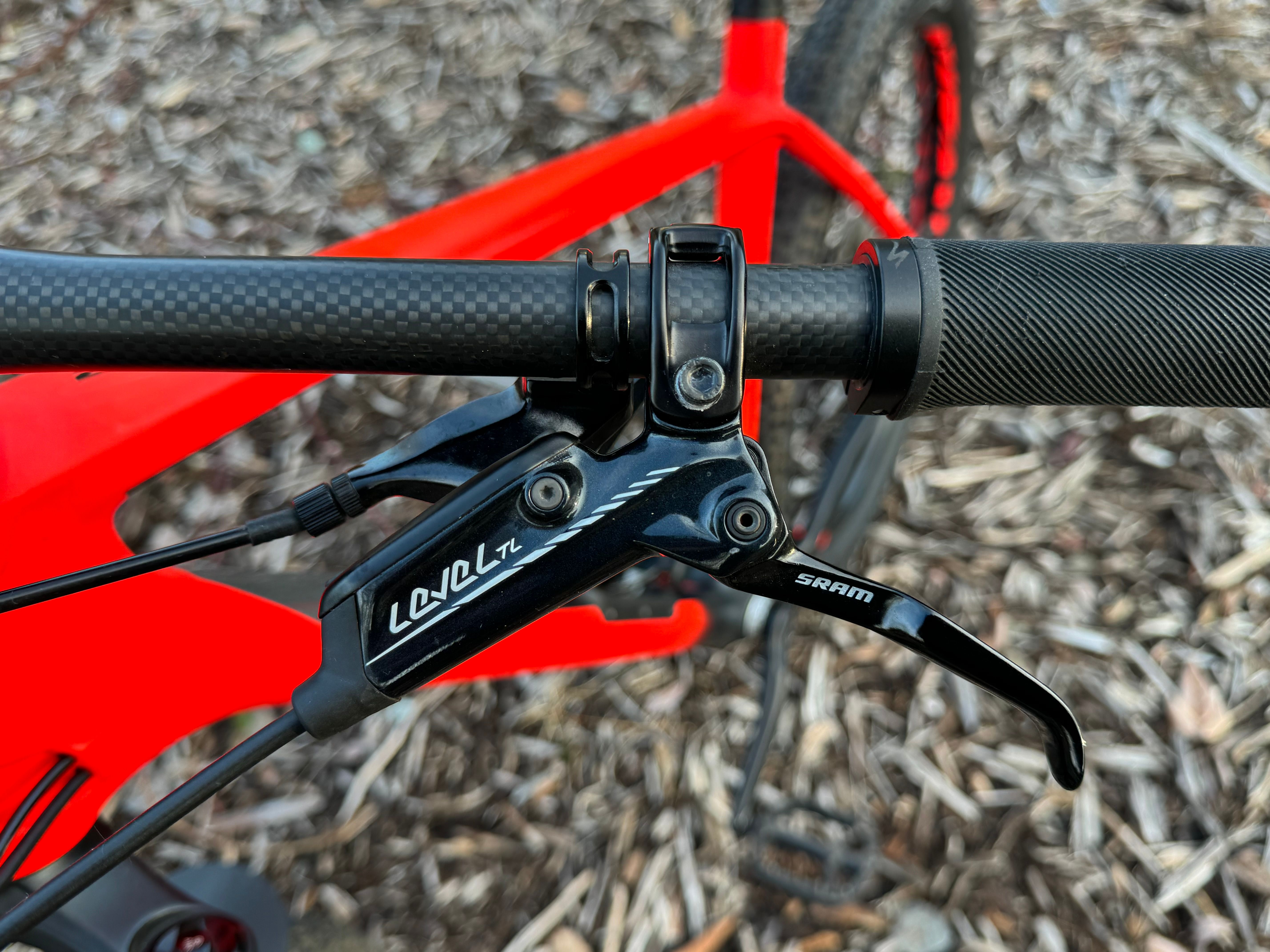 2018 specialized fuse comp hot sale carbon