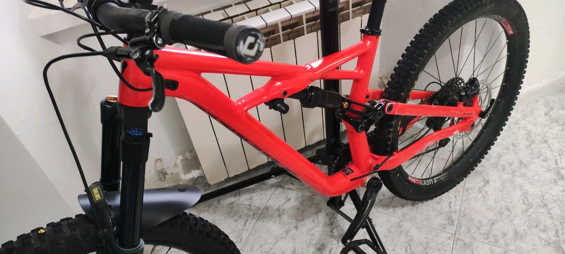 Specialized enduro deals comp 650b 2018