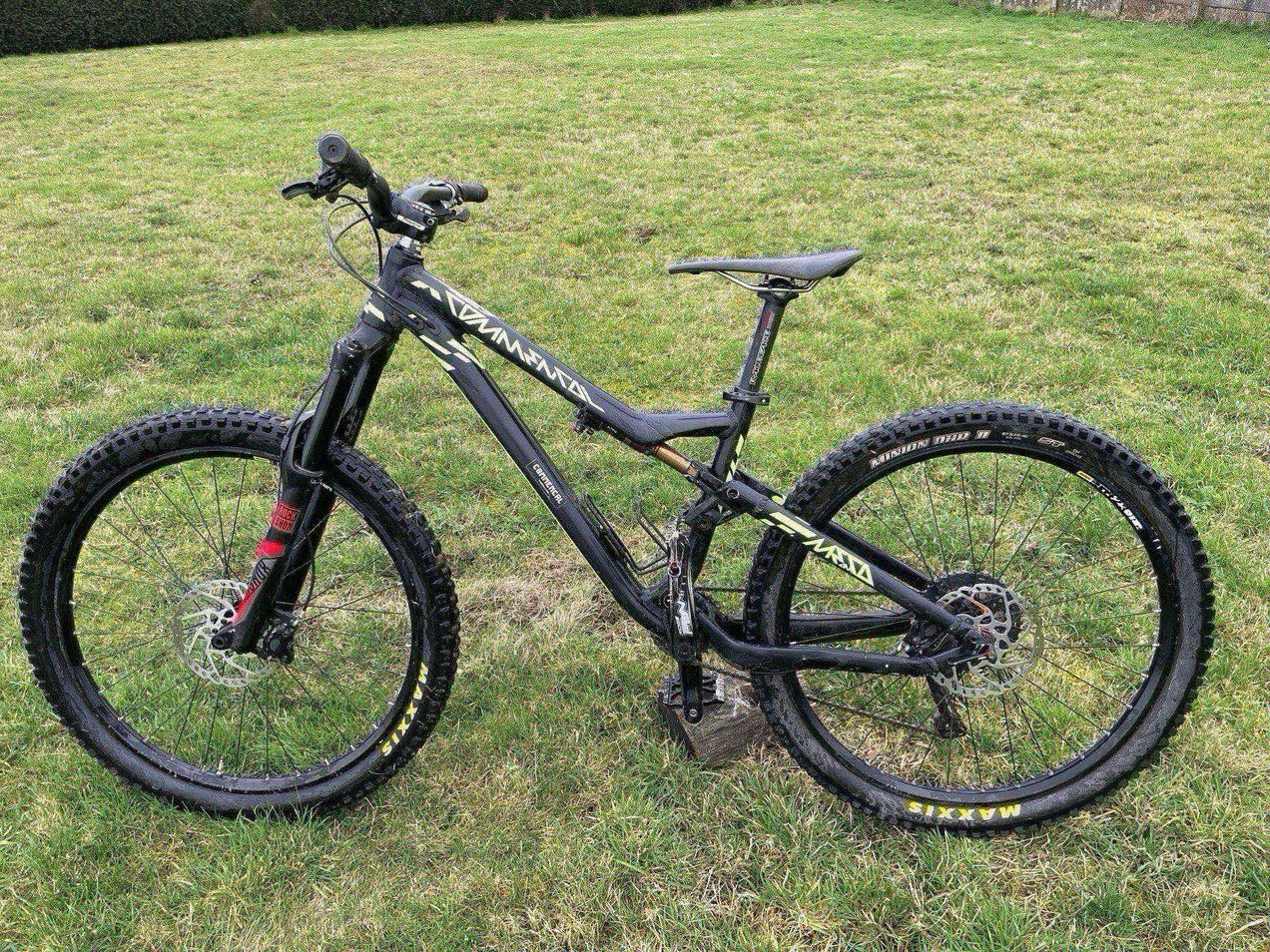 Commencal meta best sale am v4 2017