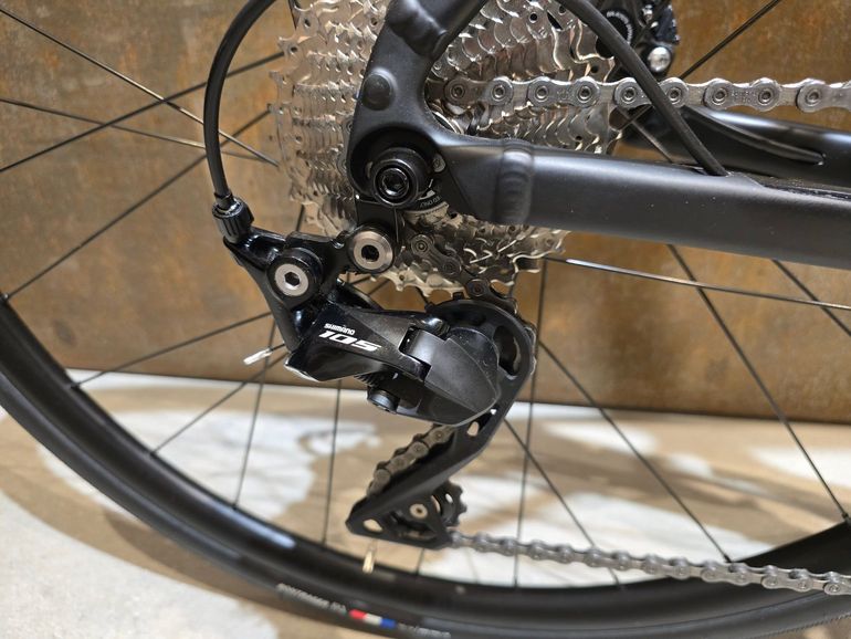 Used Trek Domane+ AL5 2024 Road & Gravel, Black — image 2 of 13