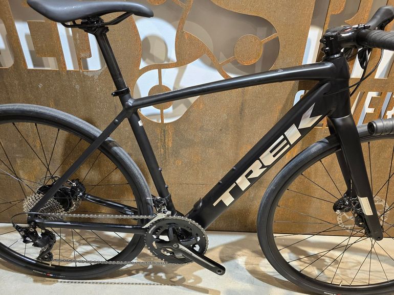 Used Trek Domane+ AL5 2024 Road & Gravel, Black — image 5 of 13