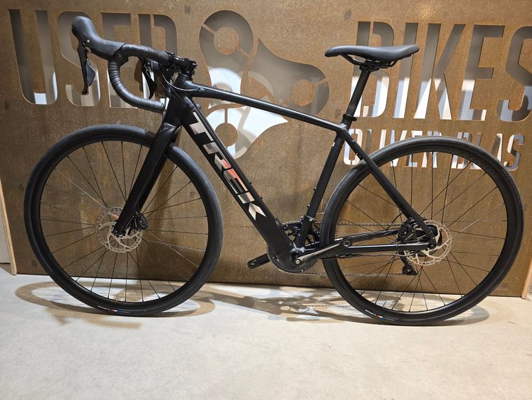 Used Trek Domane+ AL5 2024 Road & Gravel, Black — image 9 of 13