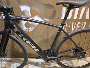 Used Trek Domane+ AL5 2024 Road & Gravel, Black — image 11 of 13