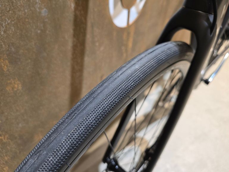 Used Trek Domane+ AL5 2024 Road & Gravel, Black — image 13 of 13