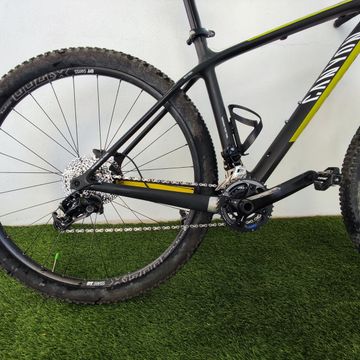 Used Canyon Grand Canyon CF SL 7.9 2017 Mountainbike, Black, 29 — image 3 of 4