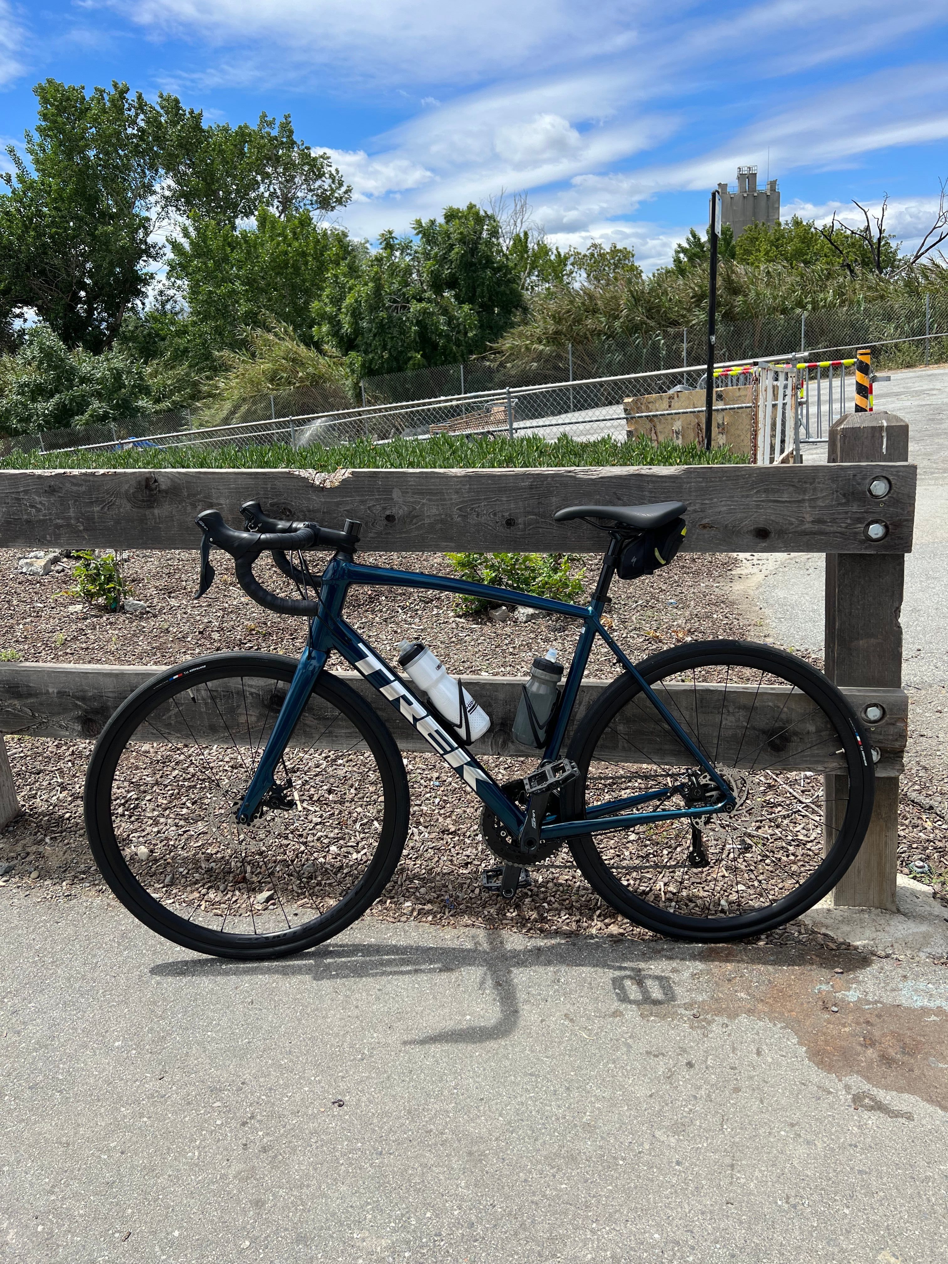 Trek domane outlet al 3 gravel