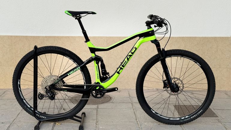 Head Adapt Edge II 2022