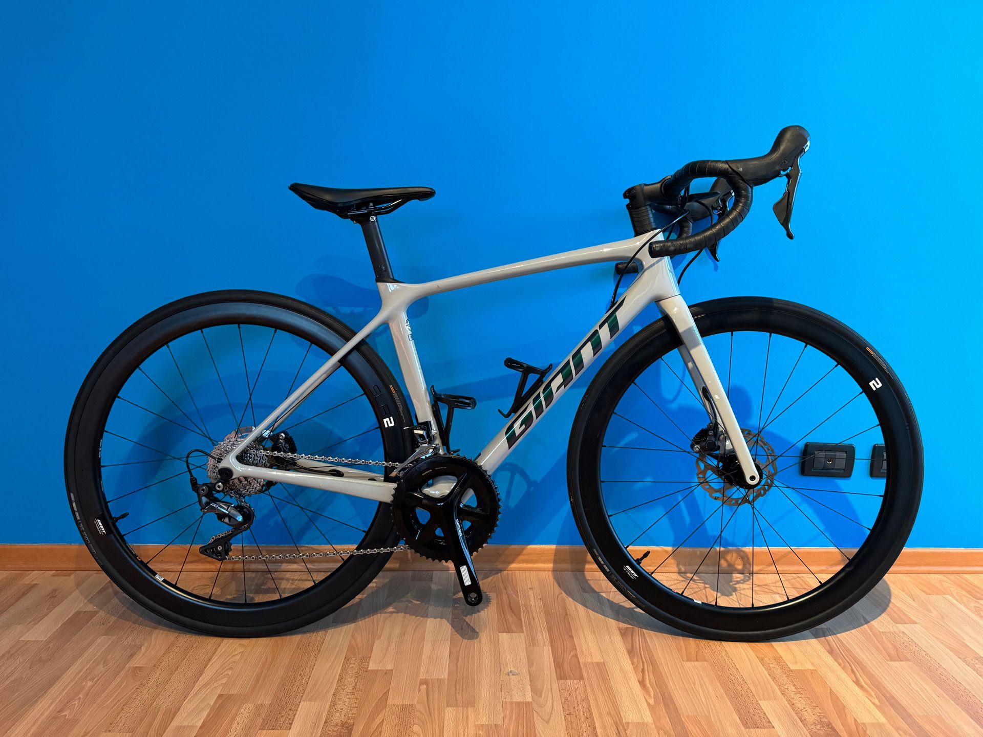 Giant TCR Advanced Disc 1+ used in S | buycycle USA