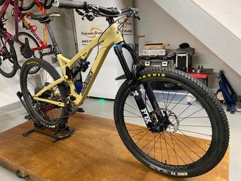 Diamondback bicycles release 3 online full suspension mountain bike