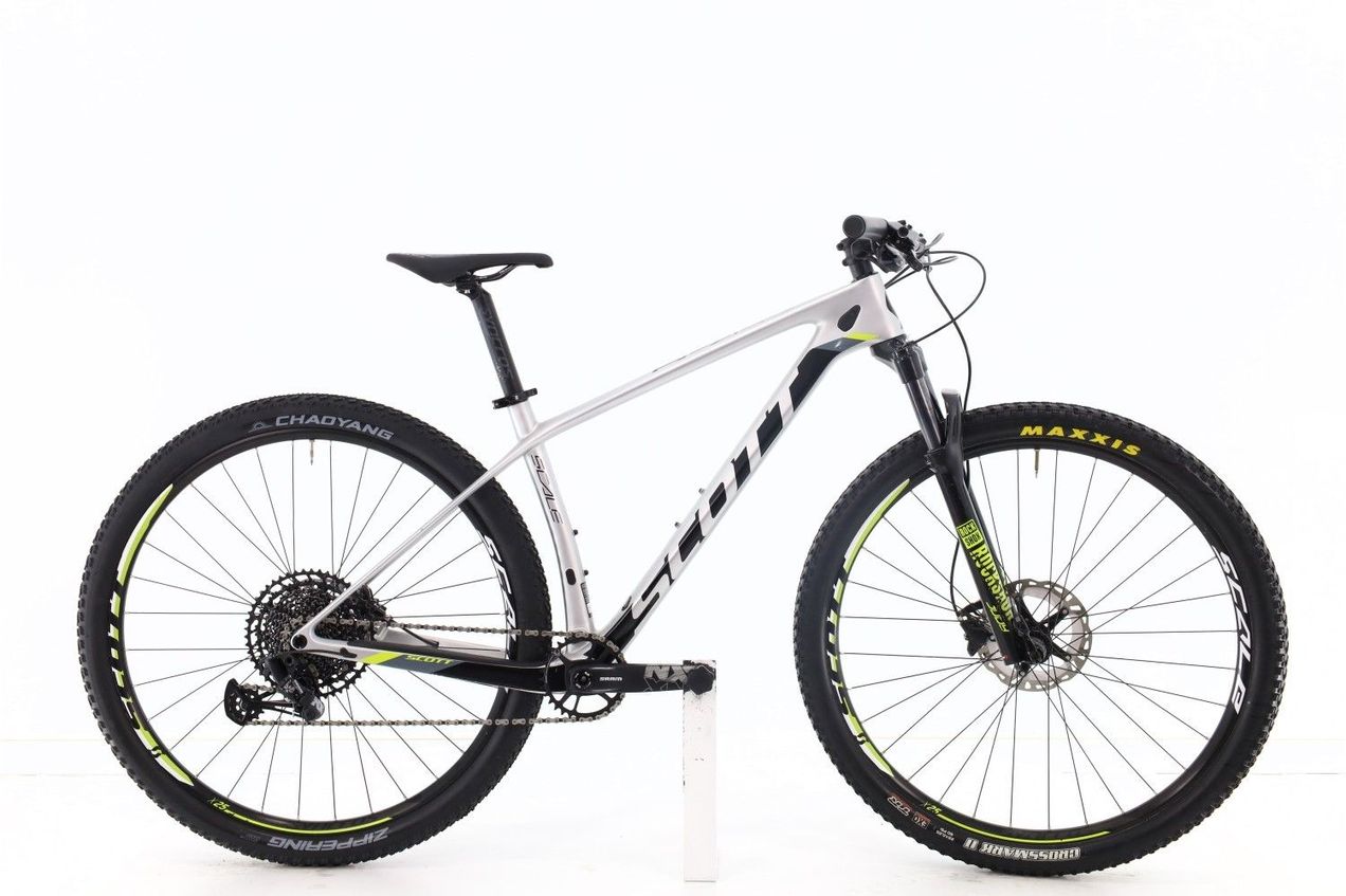 Get Your Hands on the SCOTT Scale 930 White Bike - Lightweight
