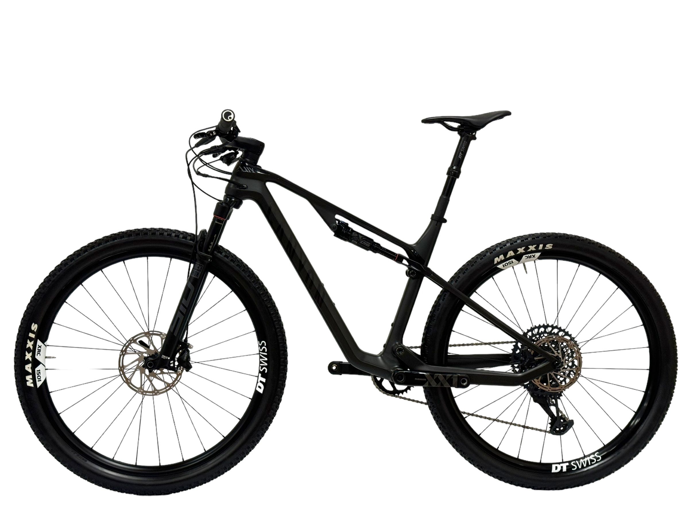 Lux cf deals slx 9