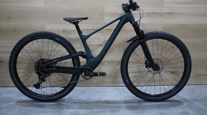 Used Scott Spark 930 2023 2023 Mountainbike, Green, 29 — image 1 of 9