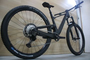 Used Scott Spark 910 2023 2023 Mountainbike, Black, 29 — image 5 of 9