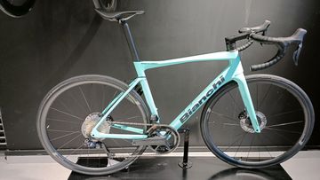 Použité Bianchi Specialissima Comp 2024 Road & Gravel — obrázek 12 z 29