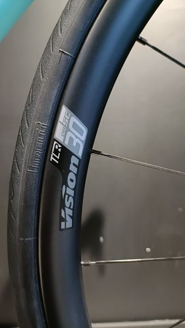Použité Bianchi Specialissima Comp 2024 Road & Gravel — obrázek 23 z 29