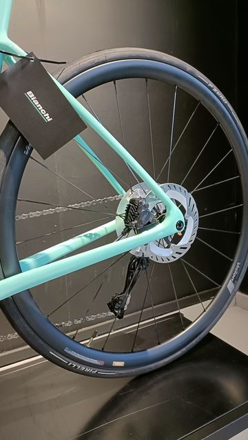Použité Bianchi Specialissima Comp 2024 Road & Gravel — obrázek 4 z 29