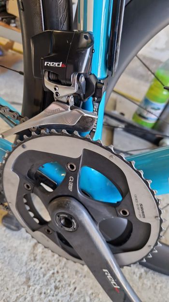 Used Focus Izalco max AG2R Red eTap 2018 Road & Gravel, Blu — image 22 of 23