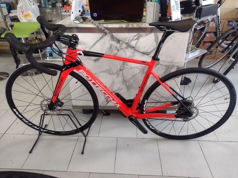 Używany Bottecchia 8avio Revolution 57Y 2024 Road & Gravel — zdjęcie 1 z 7