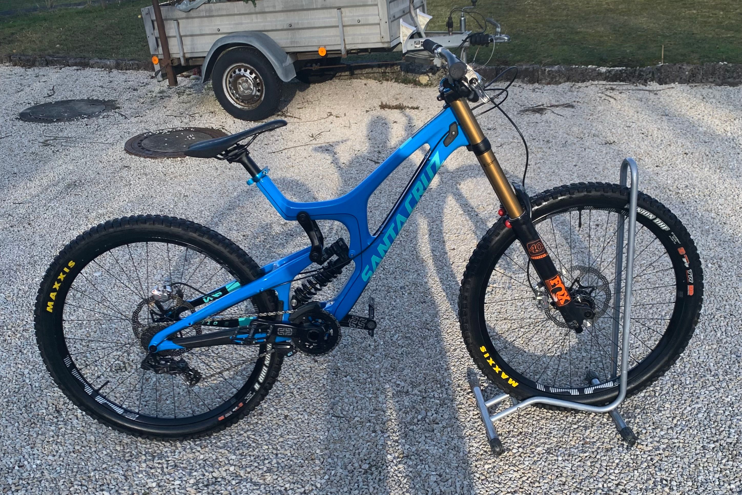 Santa Cruz V10 C S used in L buycycle USA