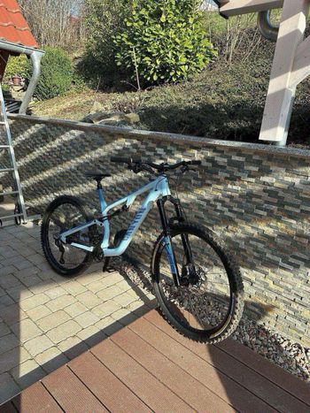 Used Canyon Neuron 6 2022 2022 Mountainbike, Blue — image 1 of 7