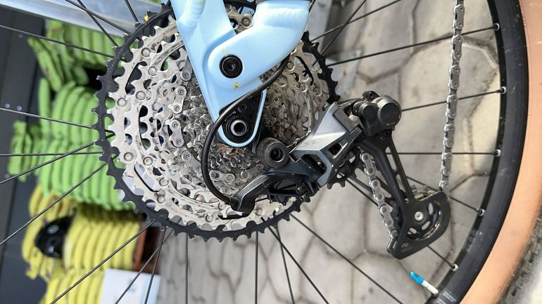 Used Canyon Neuron 6 2022 2022 Mountainbike, Blue — image 4 of 7